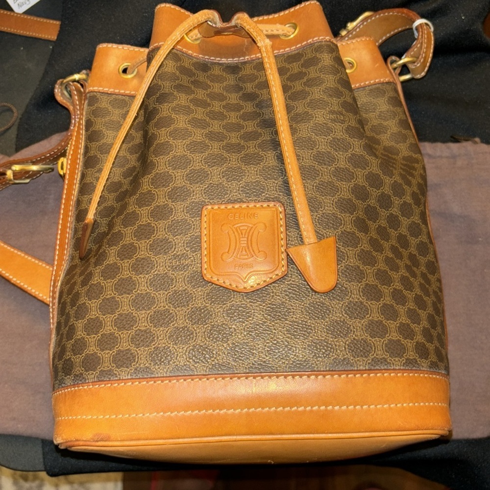 Celine Sac Seau Bucket Drawstring Bag with side pocket /With Dust Bag - Picture 4 of 17